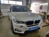 BMW-X5-ust-koaksialov-v-dveri-1