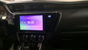 установка головного устройства Toyota Corolla 2